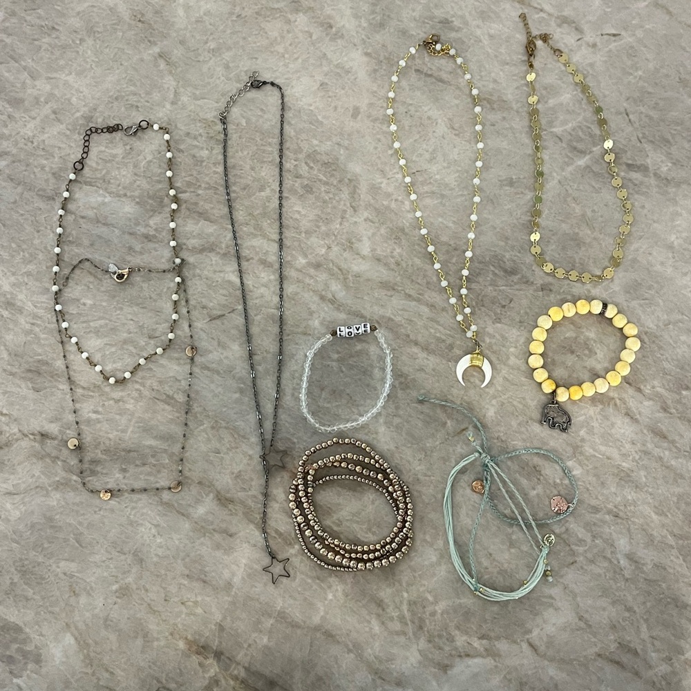Assorted Jewelry